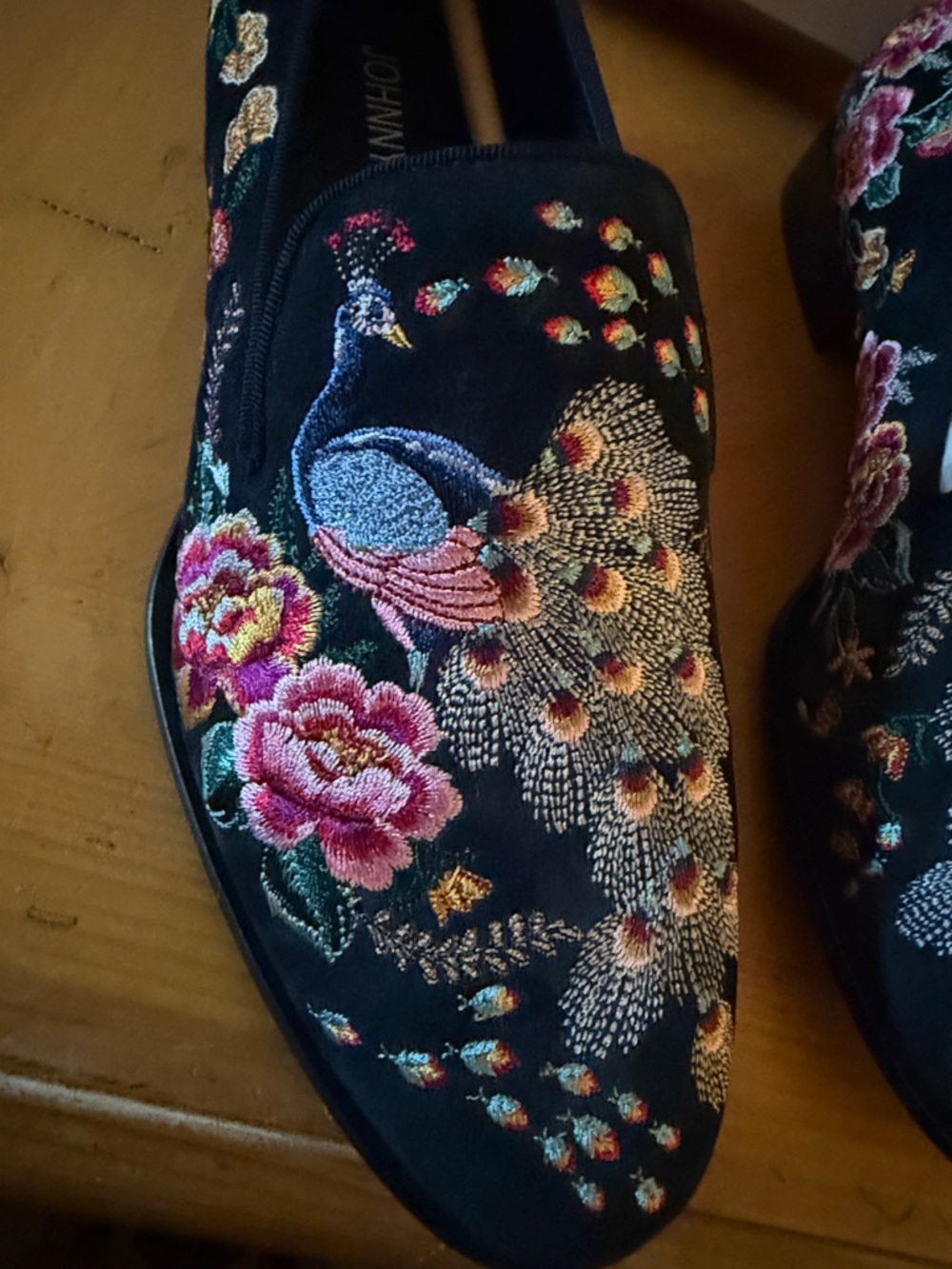 Johnny Was Black Embroidered Peacock & Floral Slip-Ons - Picture 3 of 6